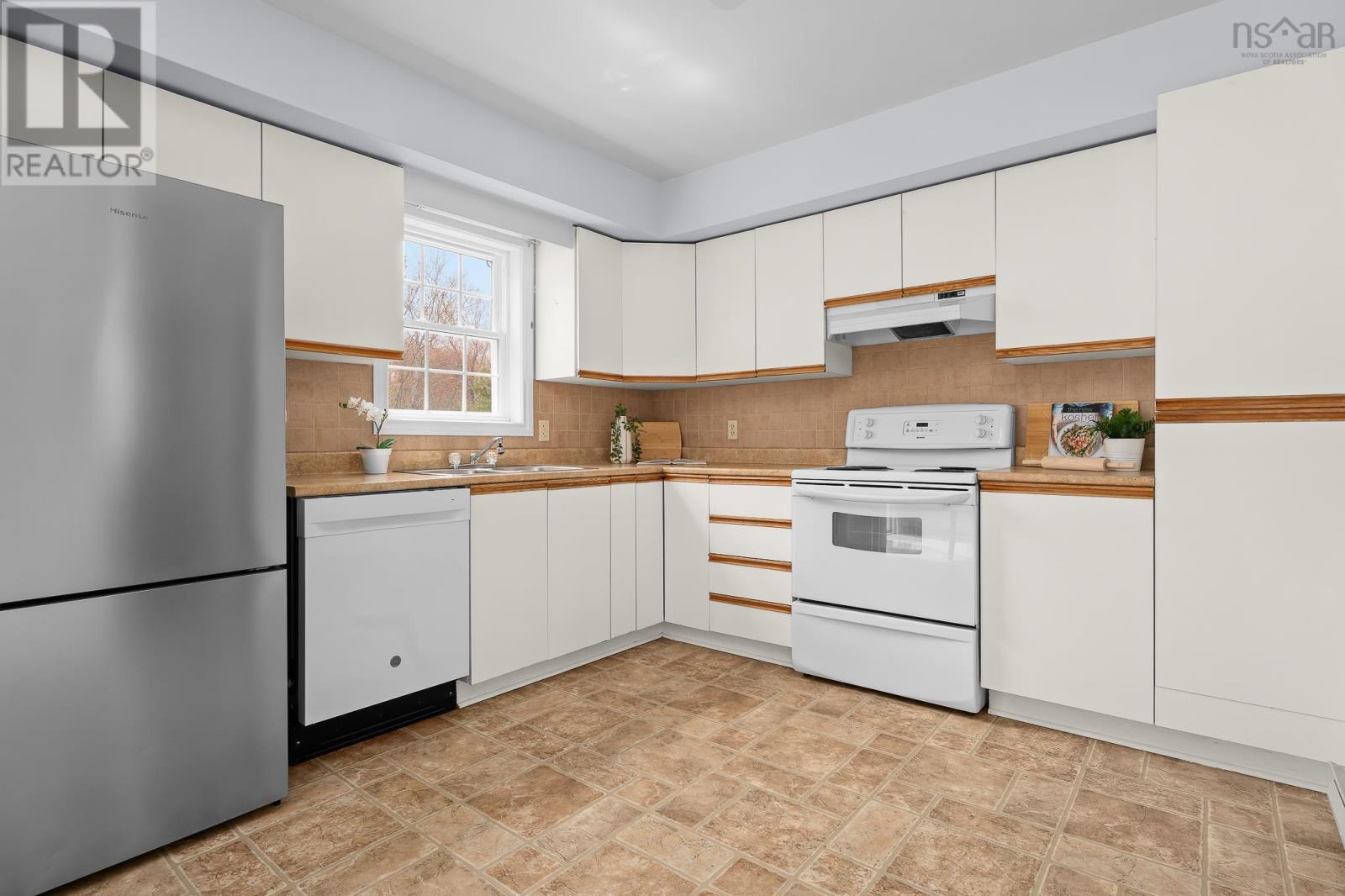 Property 13 of 51 of 15 Theakston Avenue