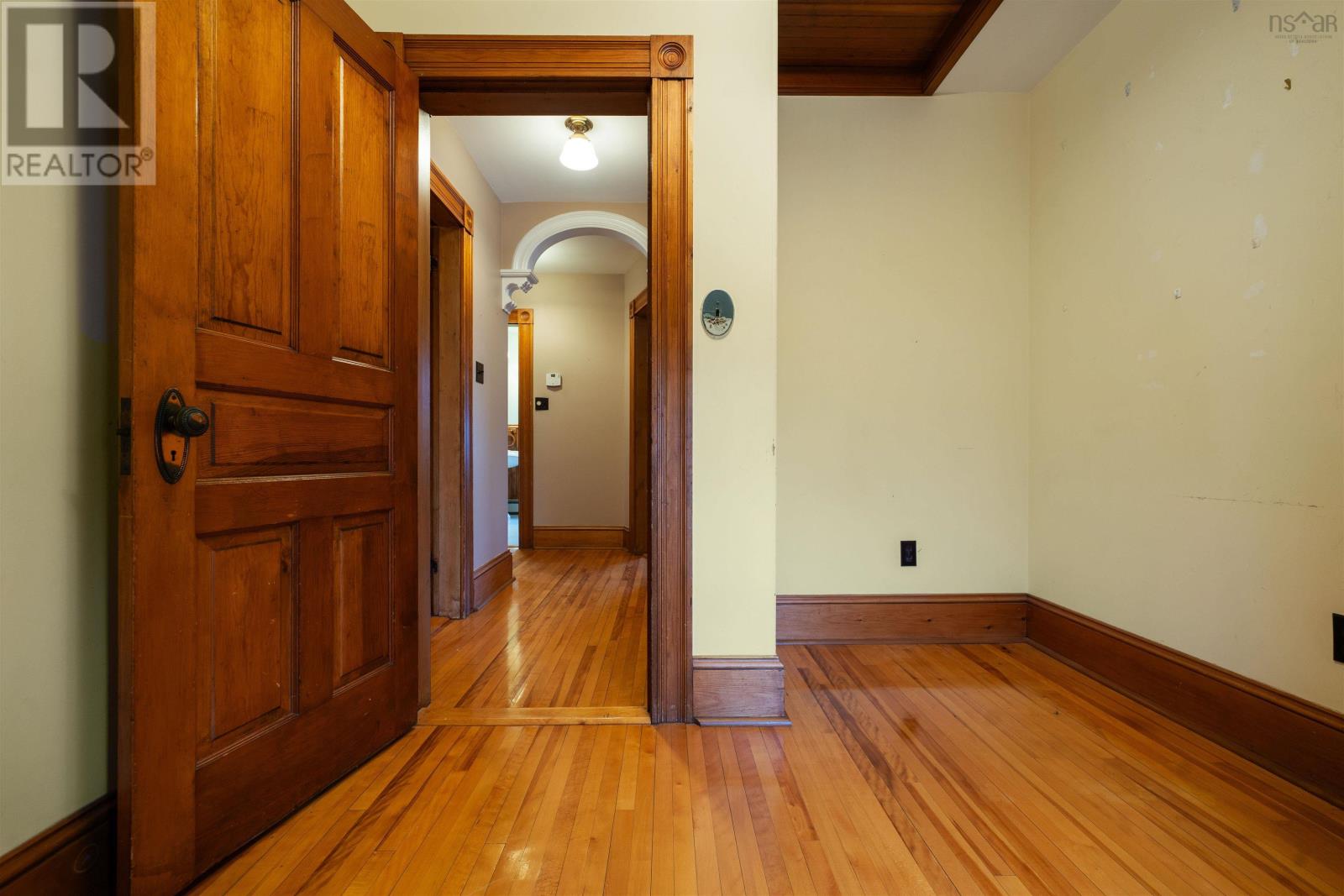 299 Albert Street - 39