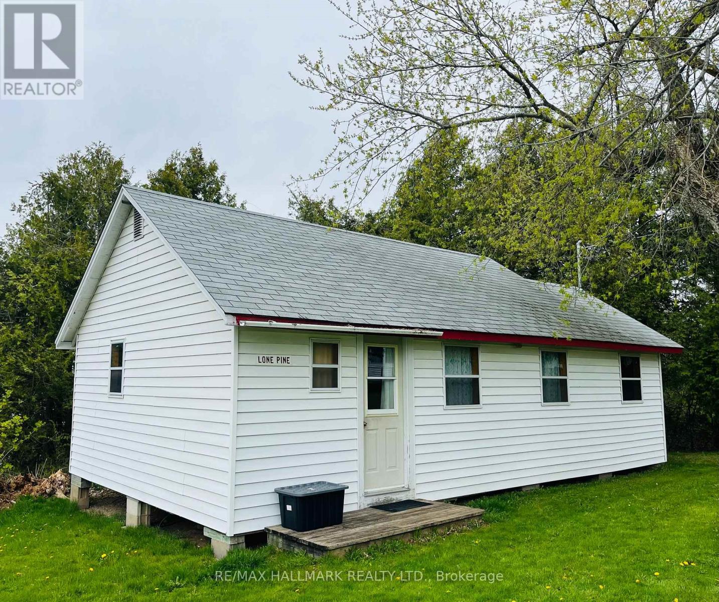 #110 449 ISLAND VIEW ROAD - 1