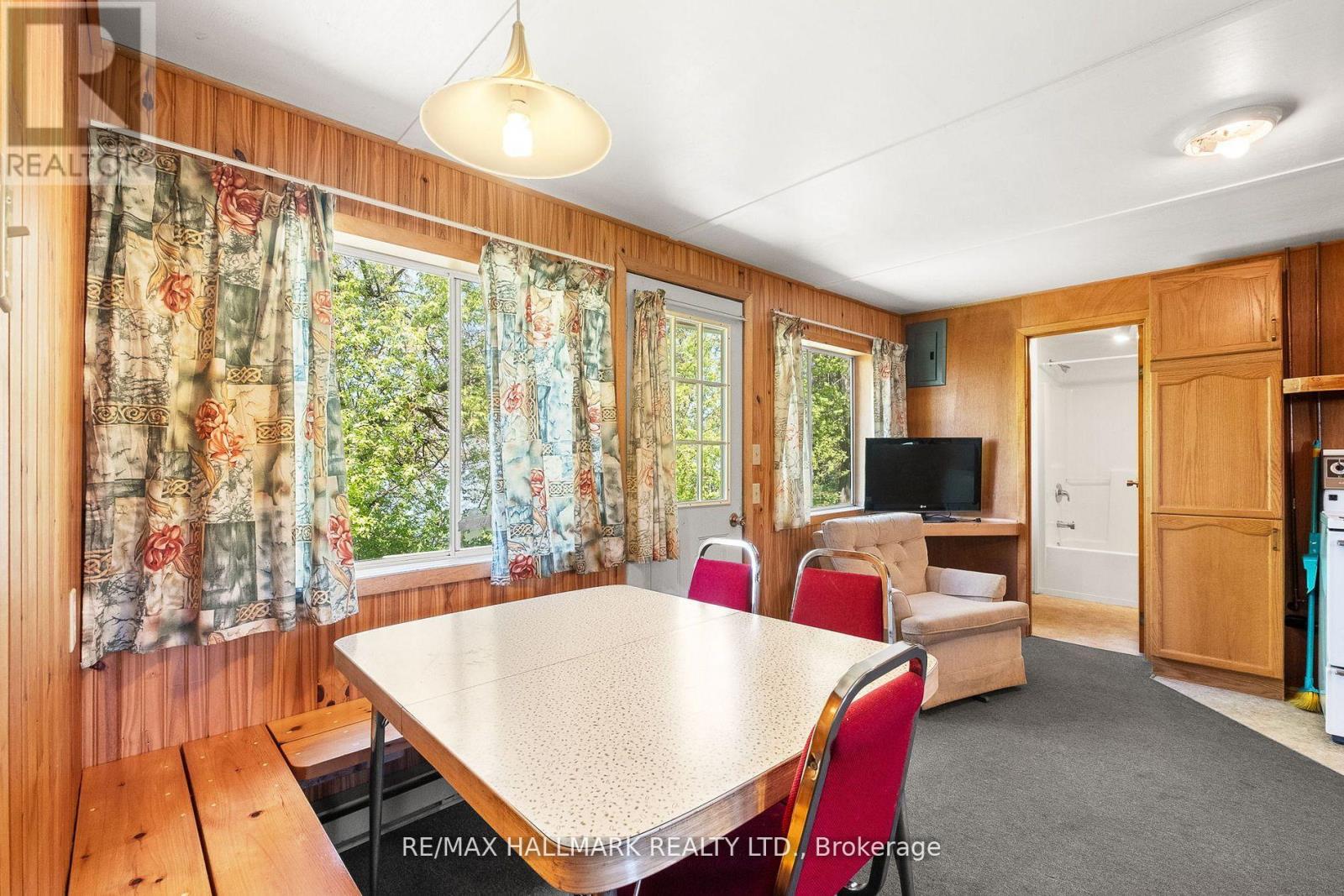 #101 449 ISLAND VIEW ROAD - 7