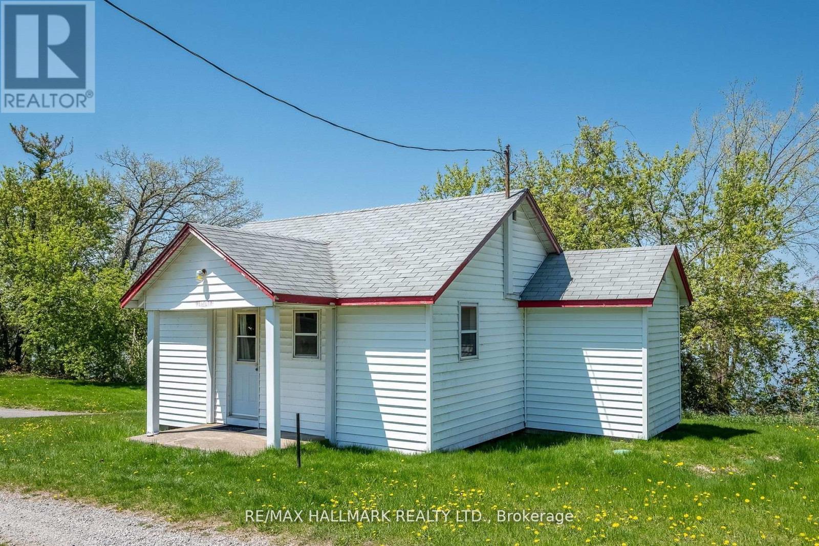 #112 449 ISLAND VIEW ROAD - 1