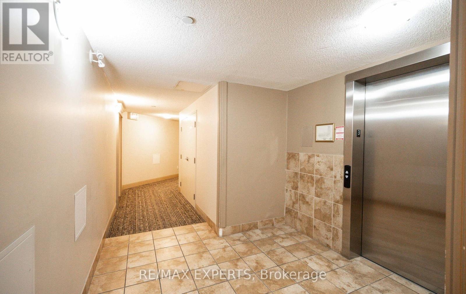 #319 8 HARRIS STREET - 5