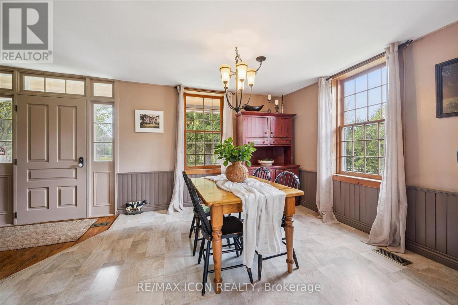 630 ROBERT FERRIE DRIVE - 13