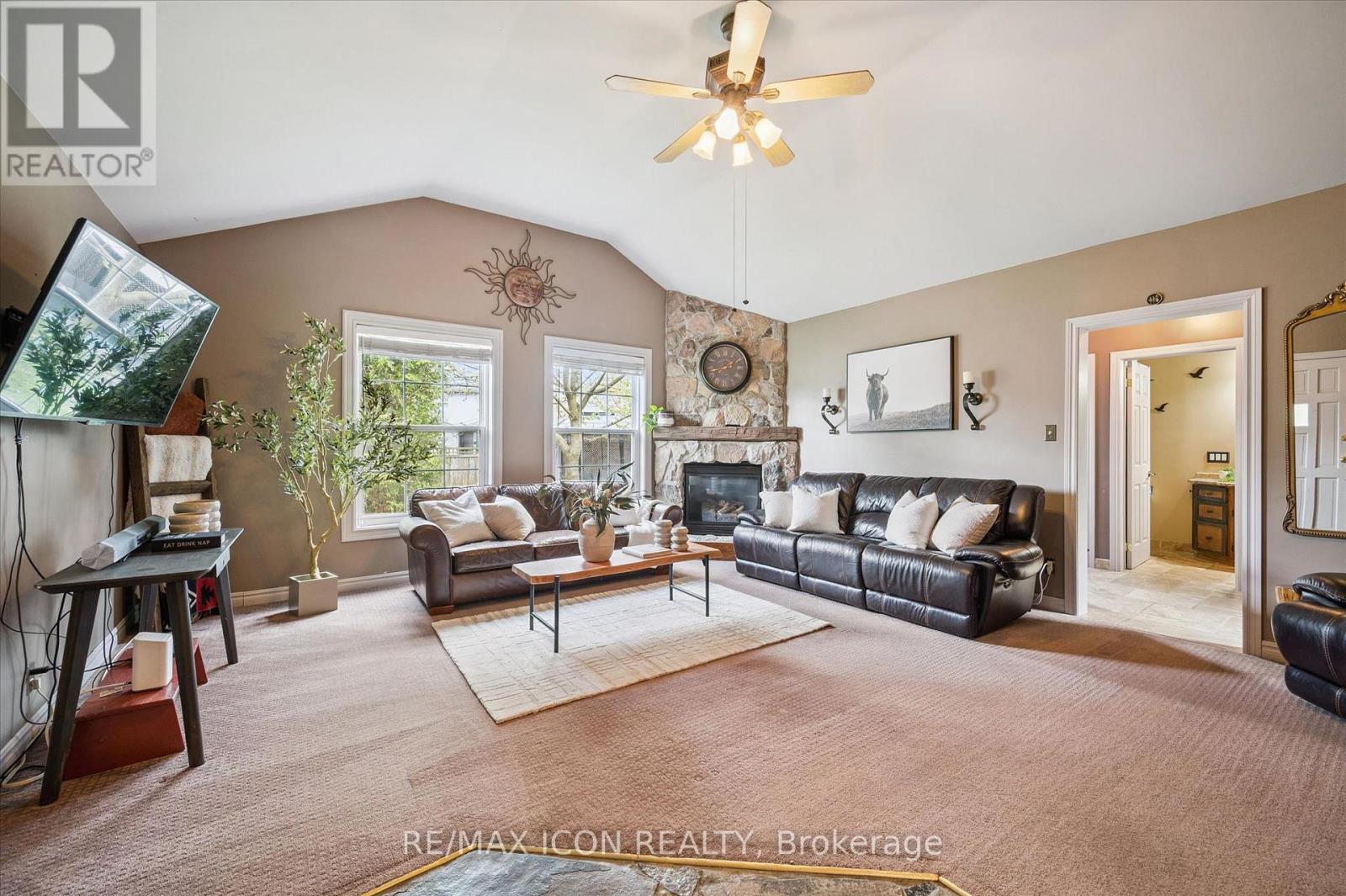 630 ROBERT FERRIE DRIVE - 14