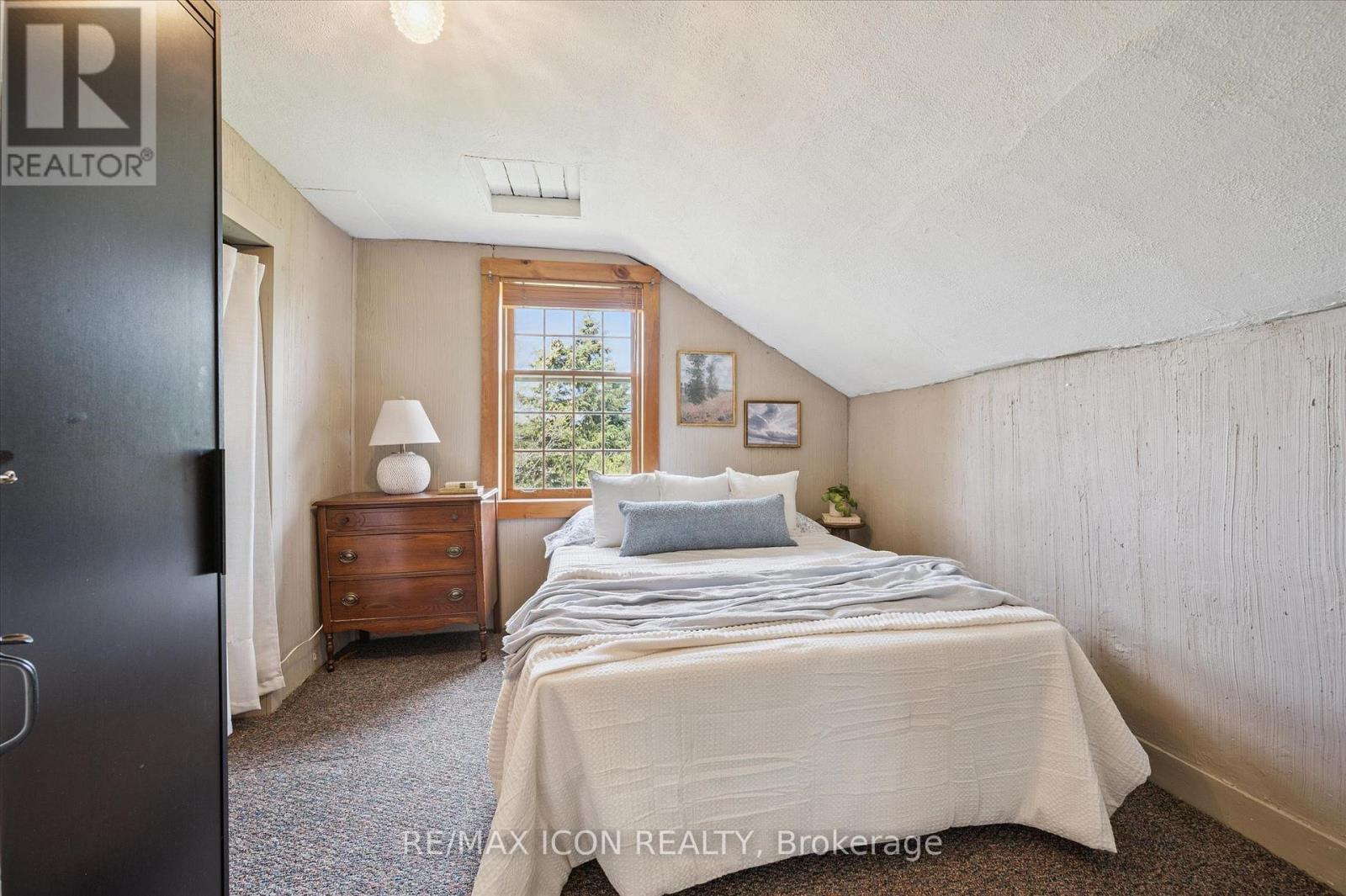 630 ROBERT FERRIE DRIVE - 24