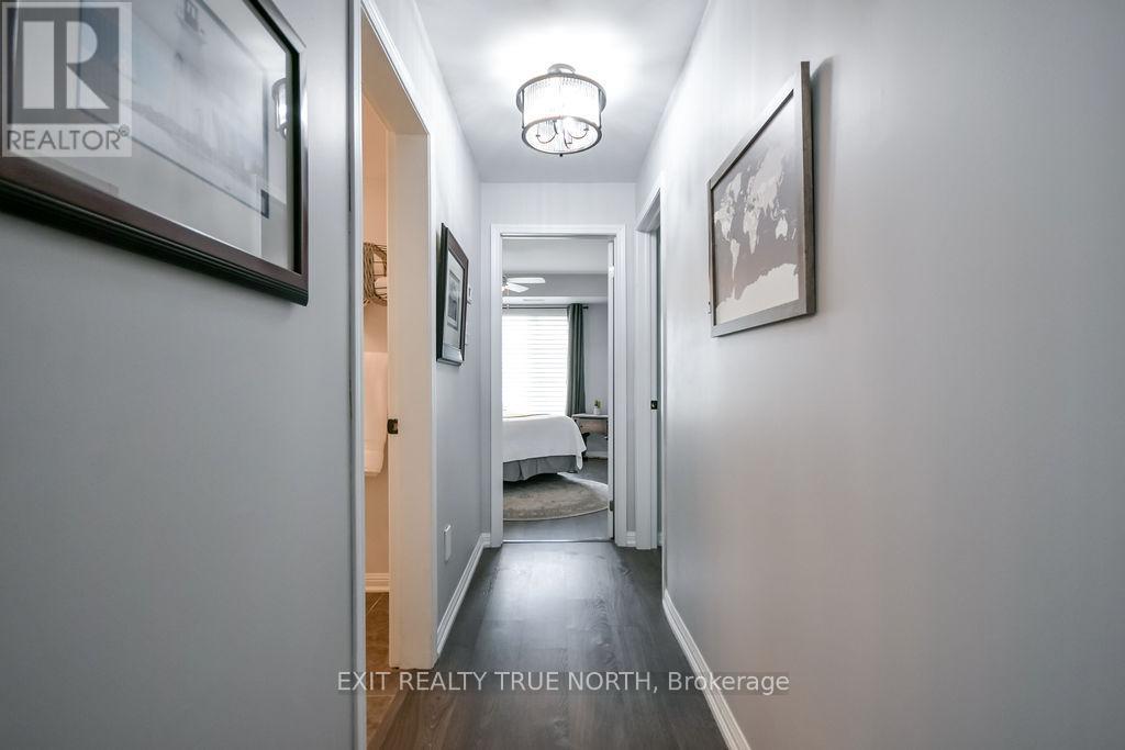 15 CARNOUSTIE LANE - 13