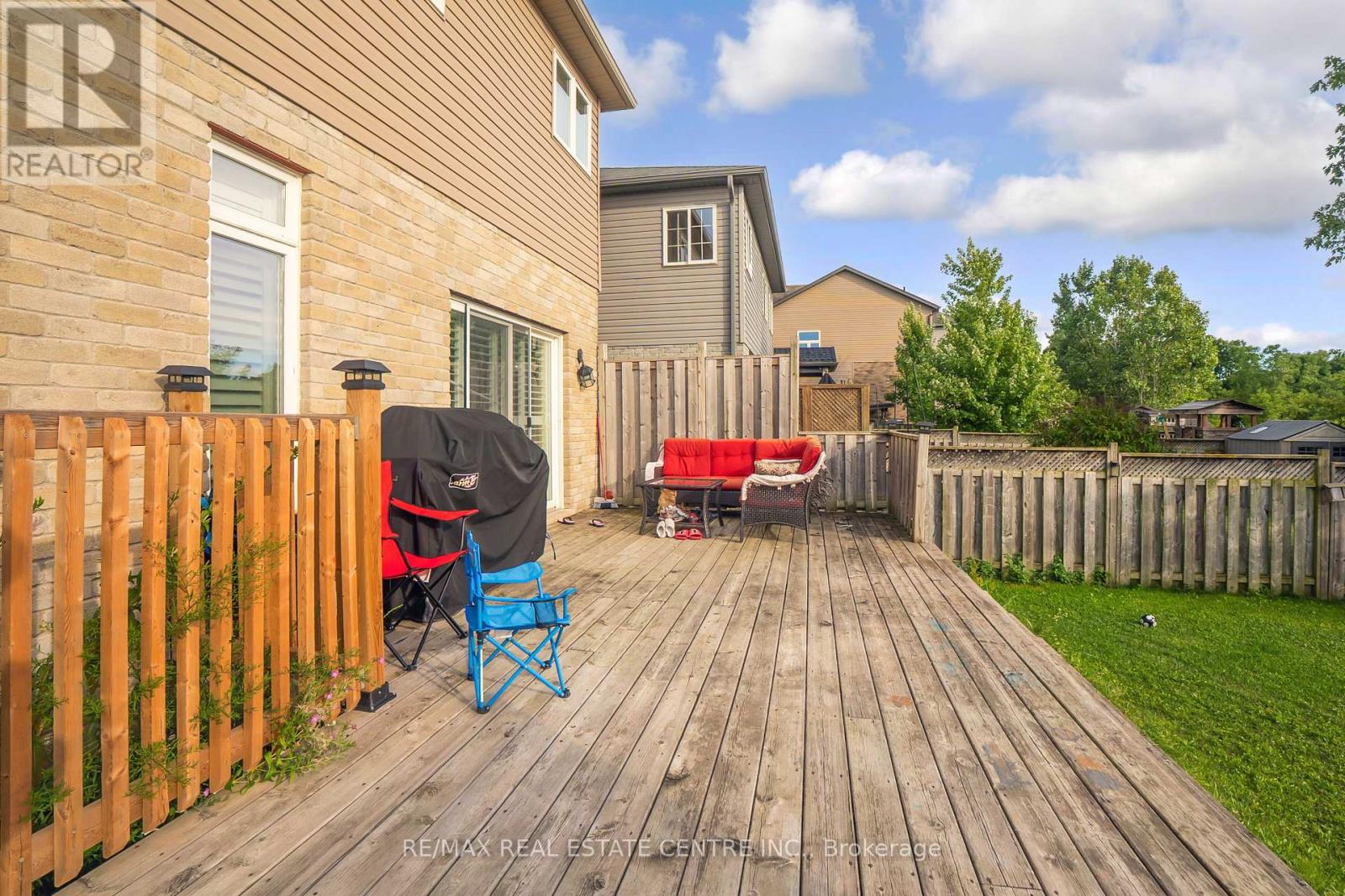 56 SMITH'S CREEK DRIVE - 4