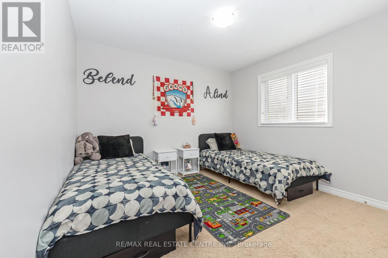 56 SMITH'S CREEK DRIVE - 8