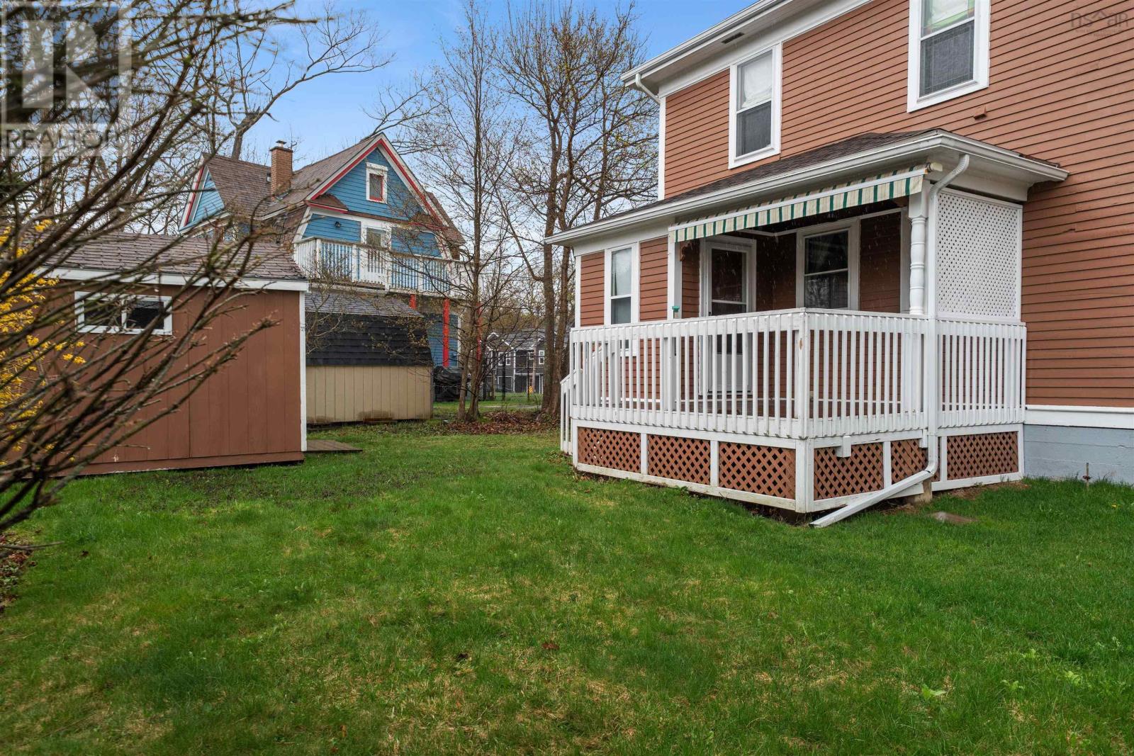 Property 26 of 49 of 299 Albert Street