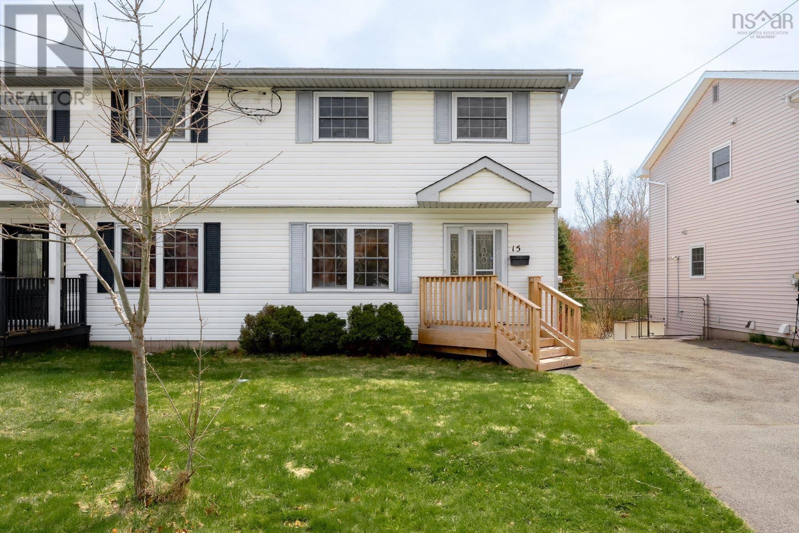 Property photo of 15 Theakston Avenue
