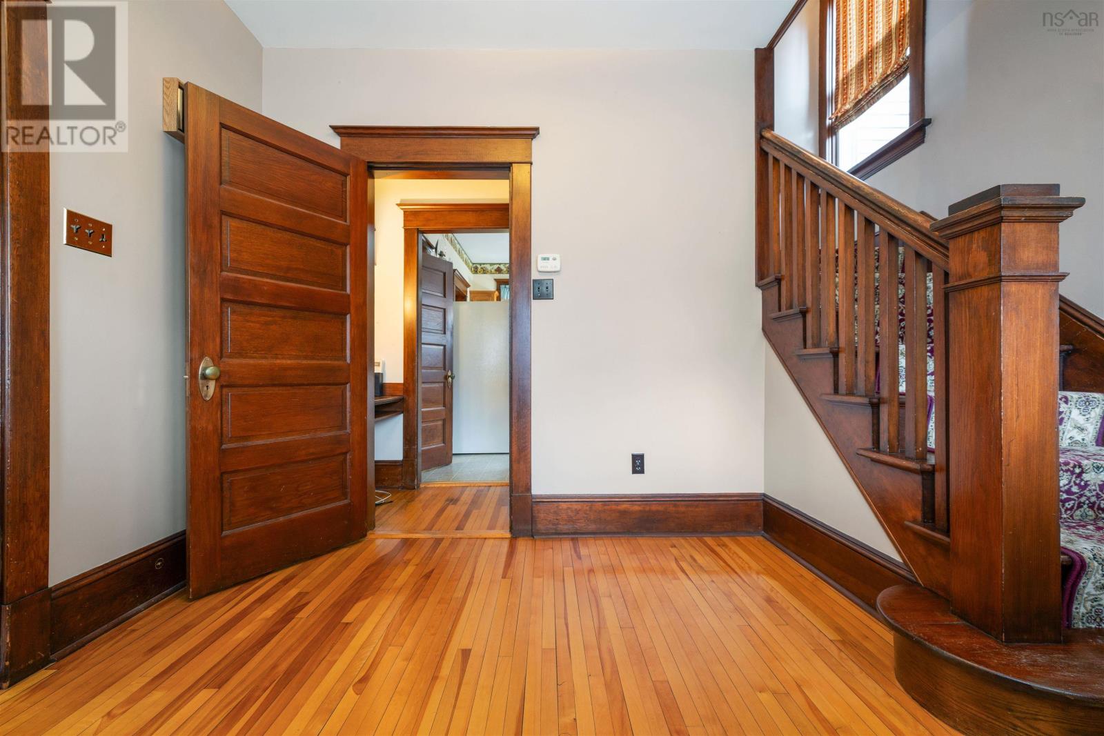 299 Albert Street - 9