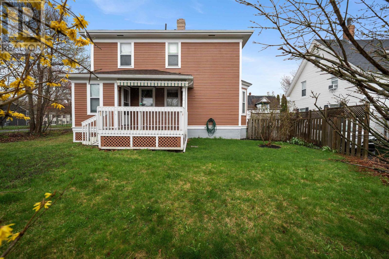Property 4 of 49 of 299 Albert Street