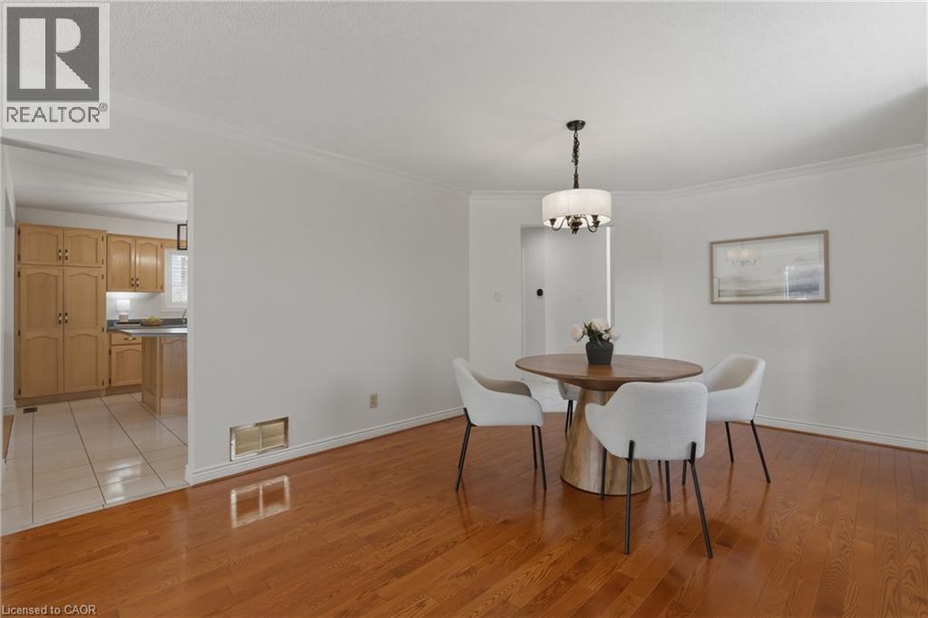 12 SUMNER Crescent, Grimsby, Ontario, L3M5E2 — Photo 29