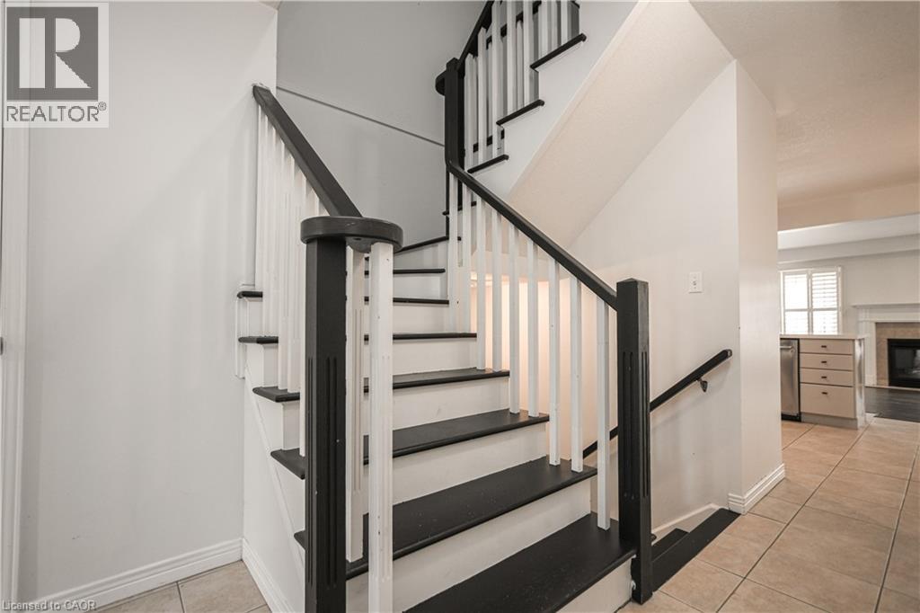 33 HANNON Crescent - 17
