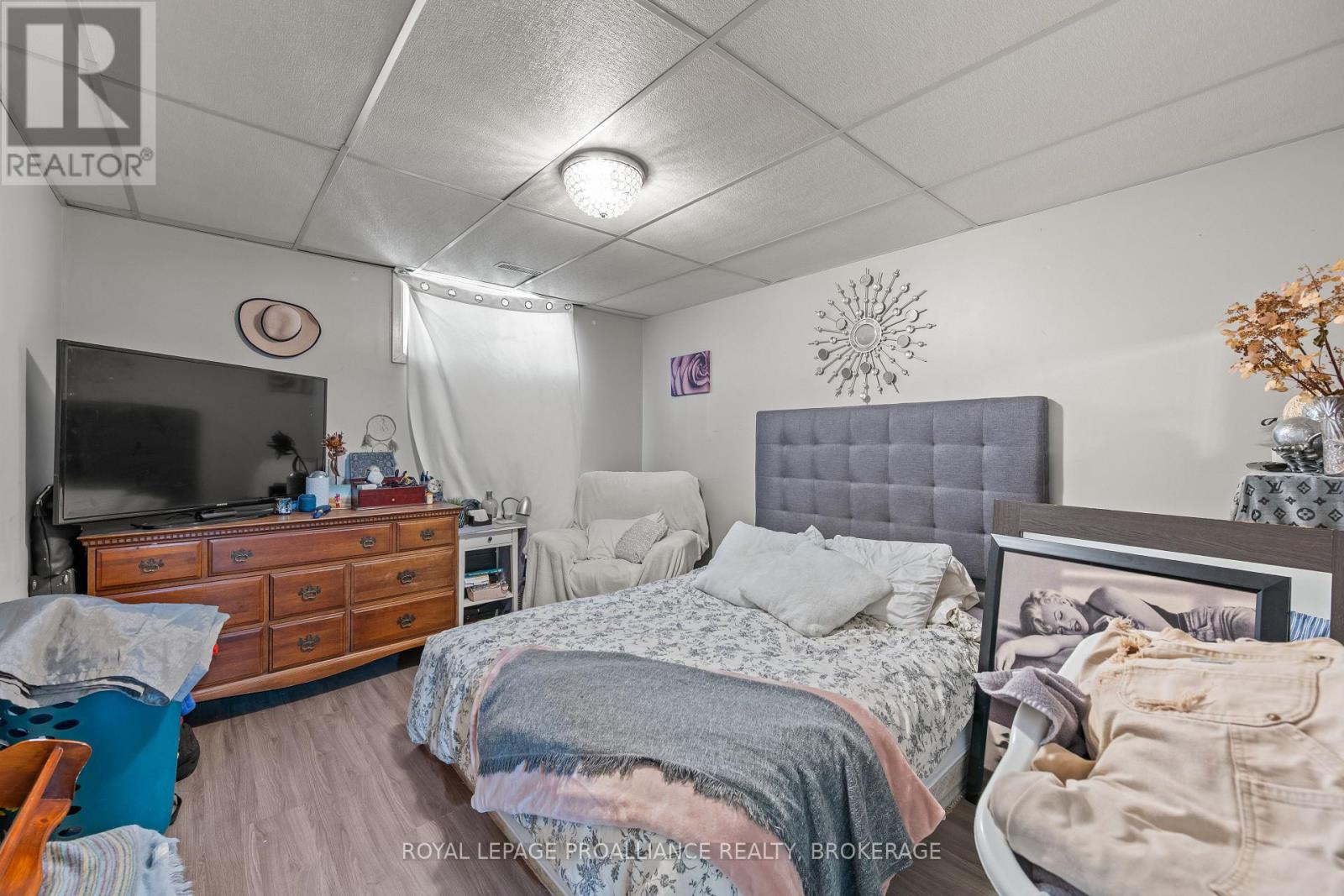 585 GAVIN COURT - 7