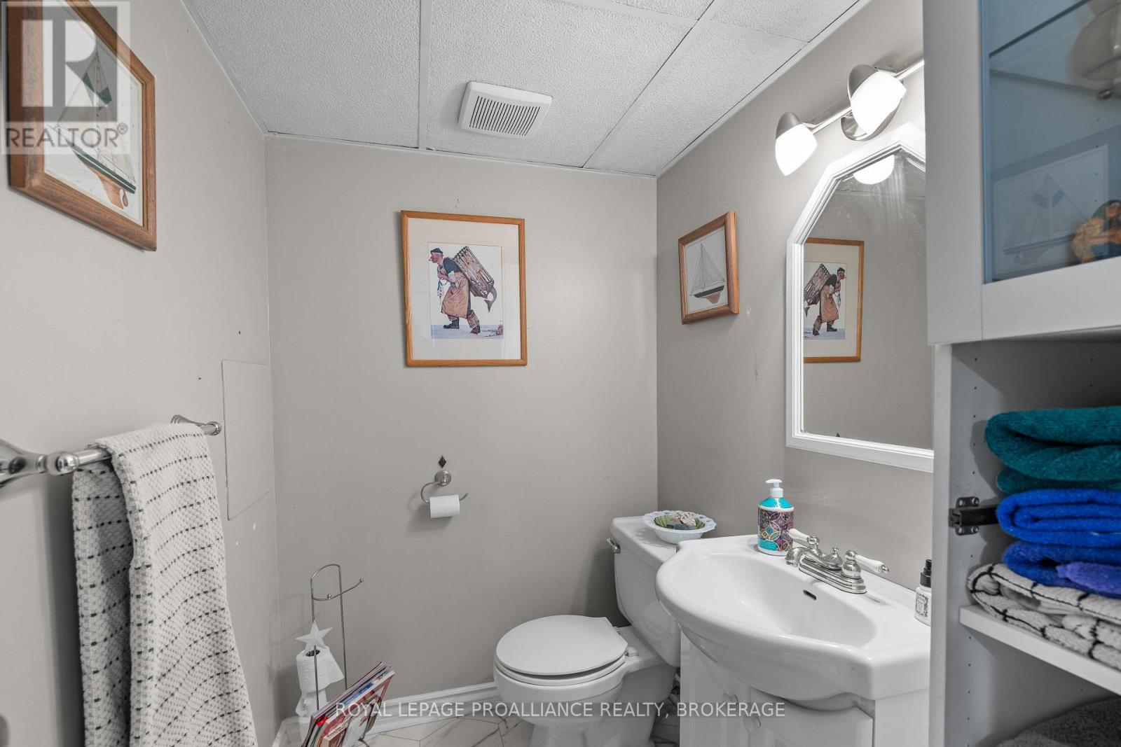 585 GAVIN COURT - 8