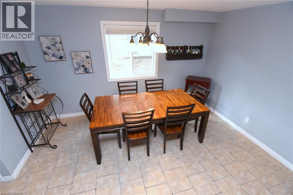 16 MIDANBURY Way - 9