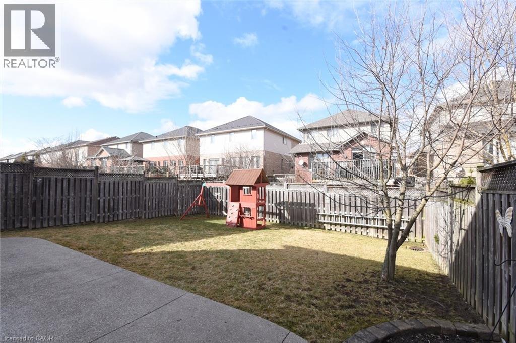 16 MIDANBURY Way - 31