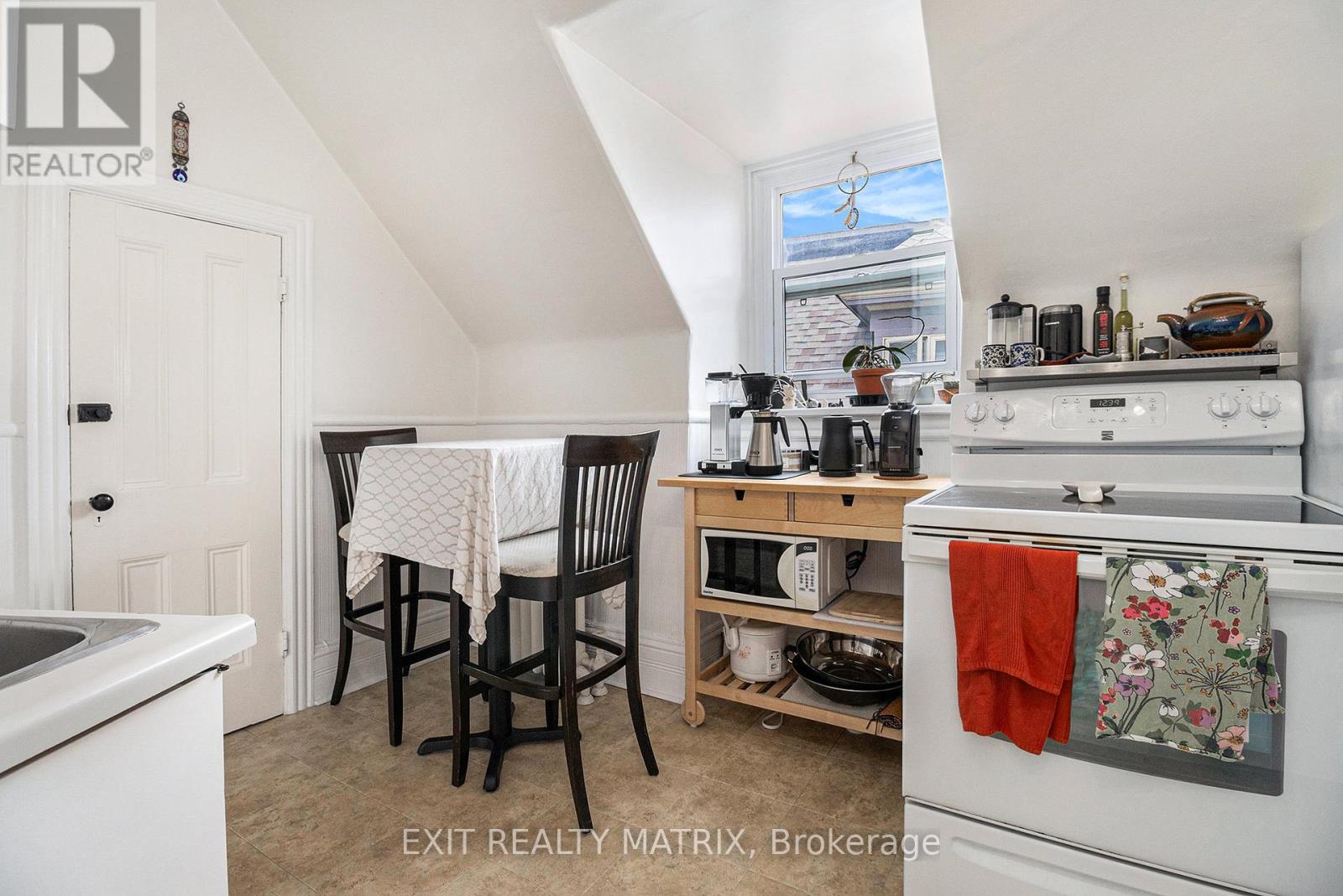 14 SOMERSET STREET W - 24
