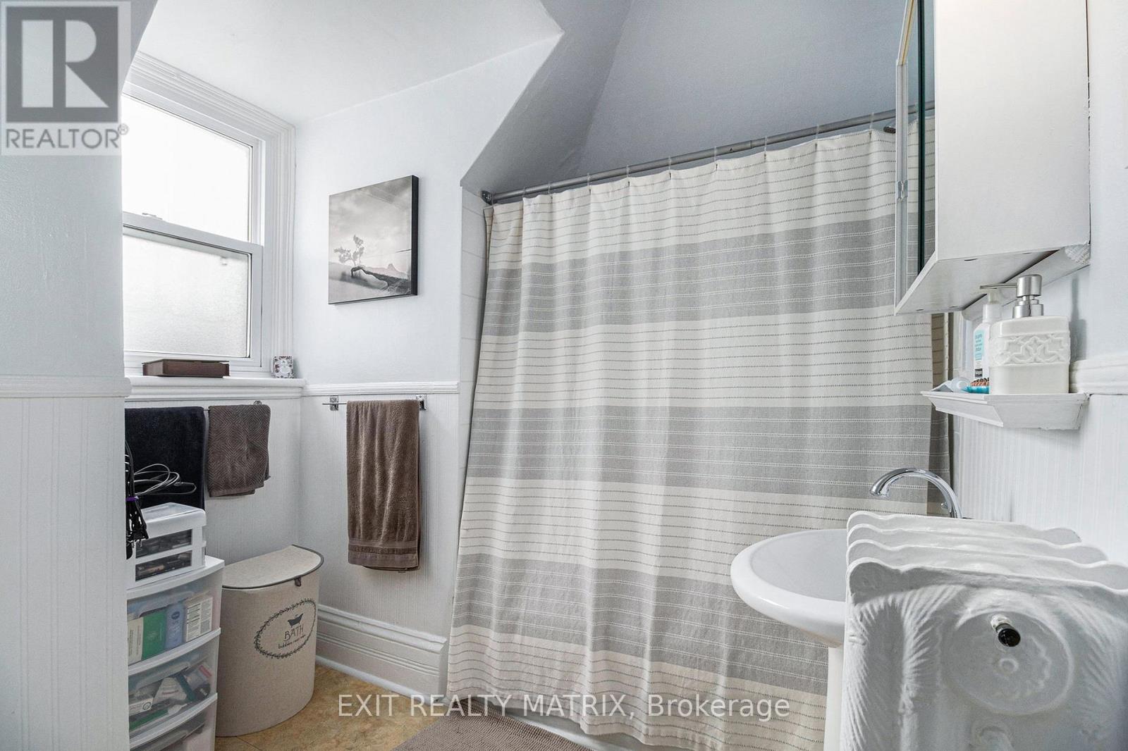 14 SOMERSET STREET W - 27