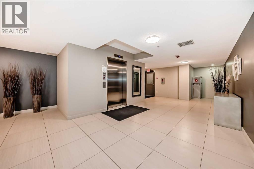 #1002 735 2 Avenue SW - 4