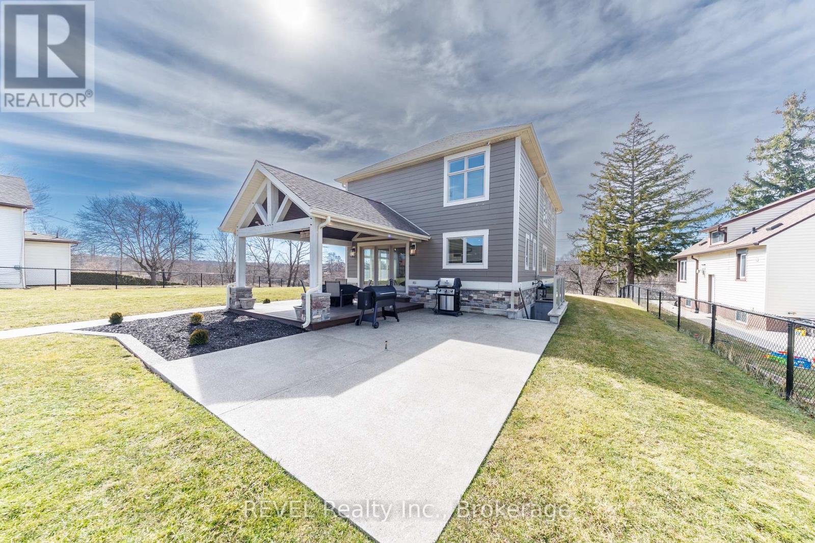 190 OAKDALE AVENUE - 6