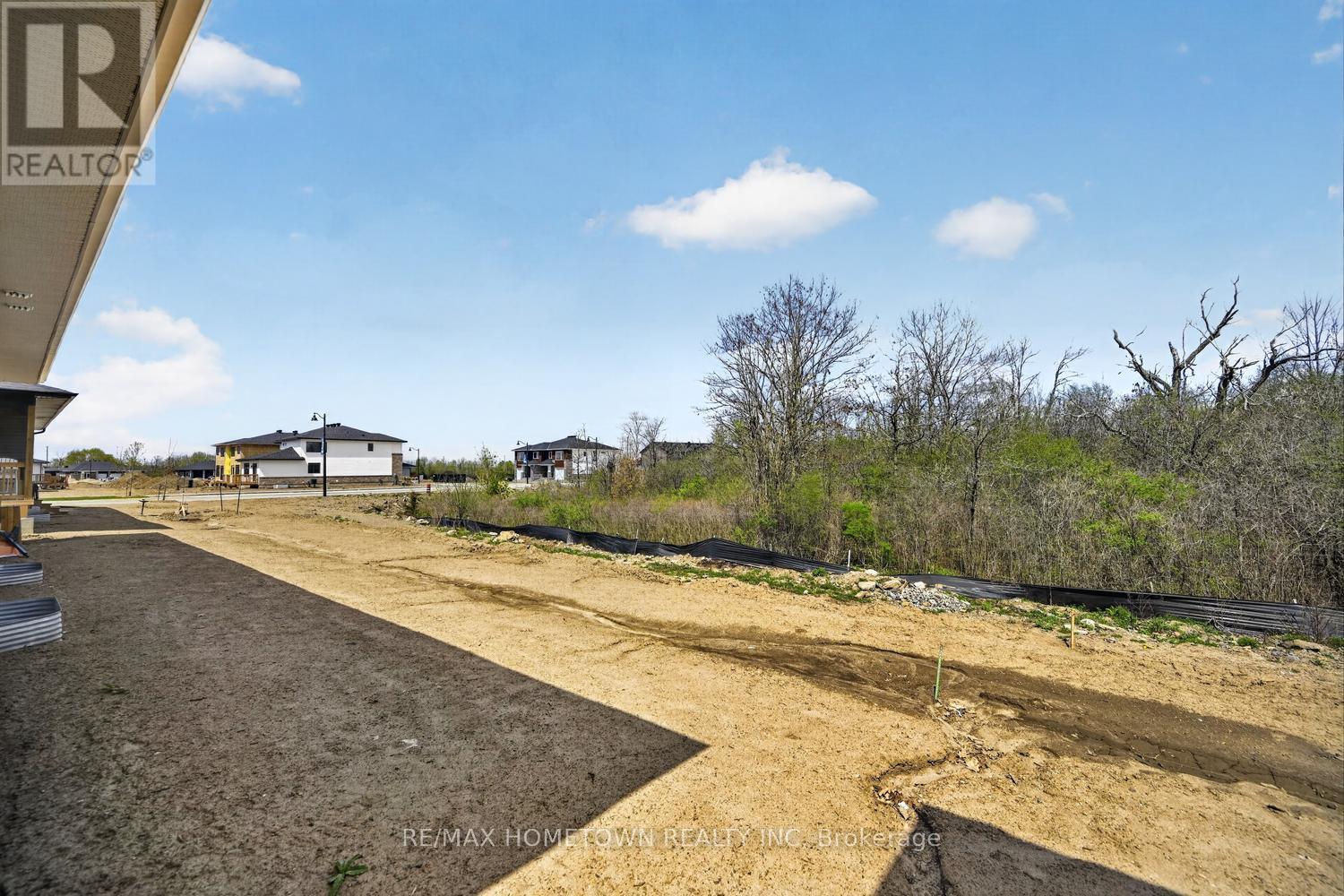 1253 POTTER DRIVE - 34
