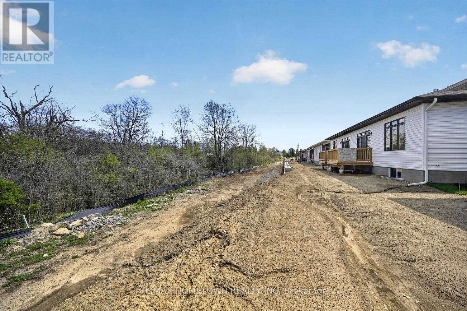 1253 POTTER DRIVE - 38