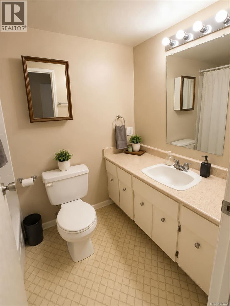 #311 322 Birch St - 9