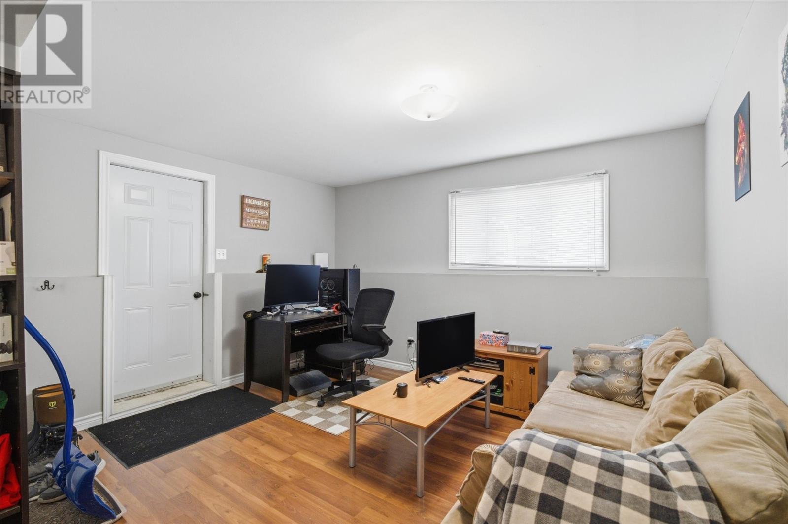 167 Swansea Street - 18