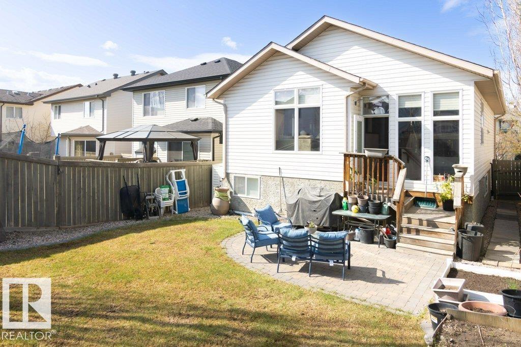 6103 5 AV SW, Edmonton