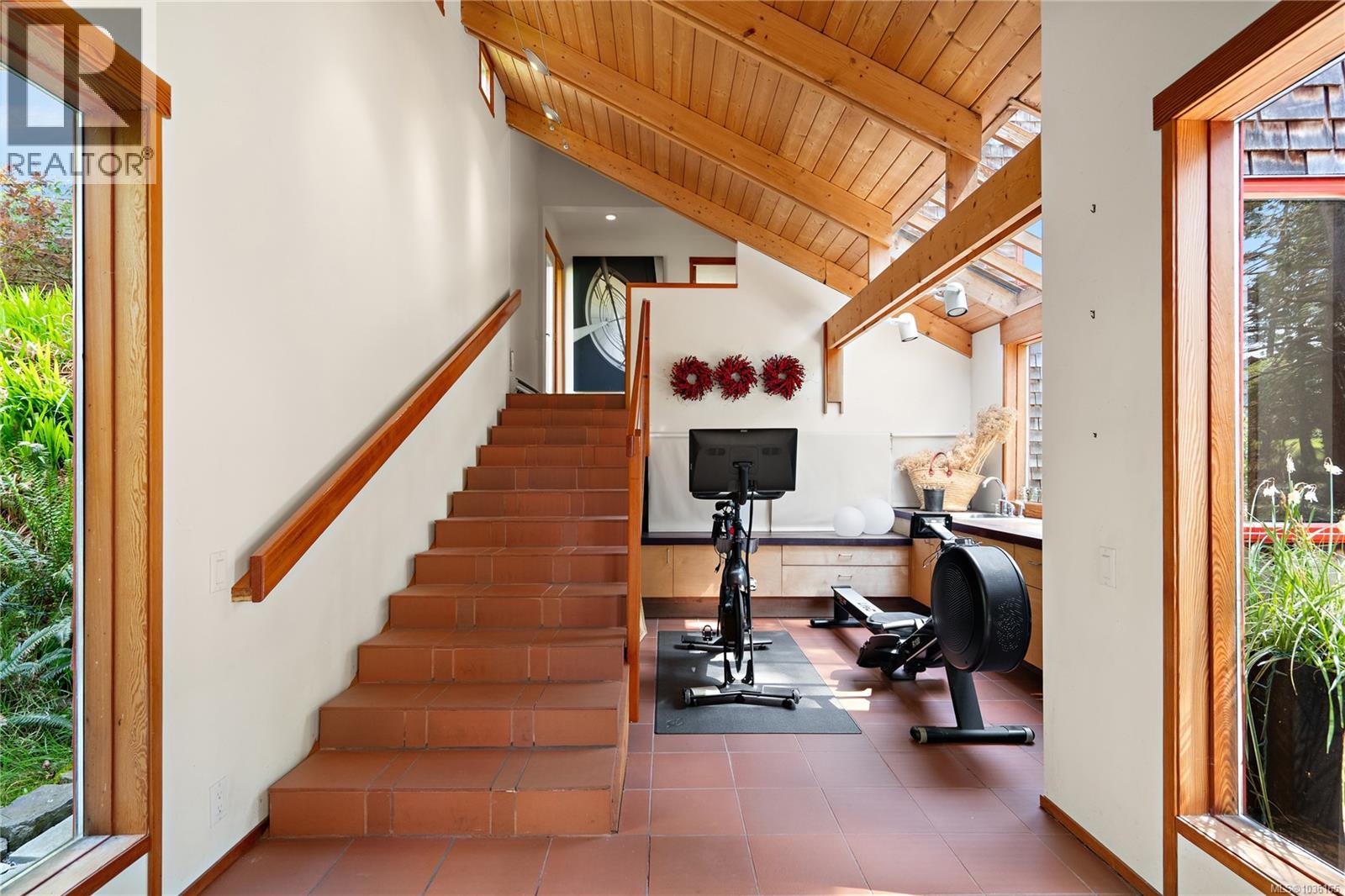68C McKenzie Cres - 13