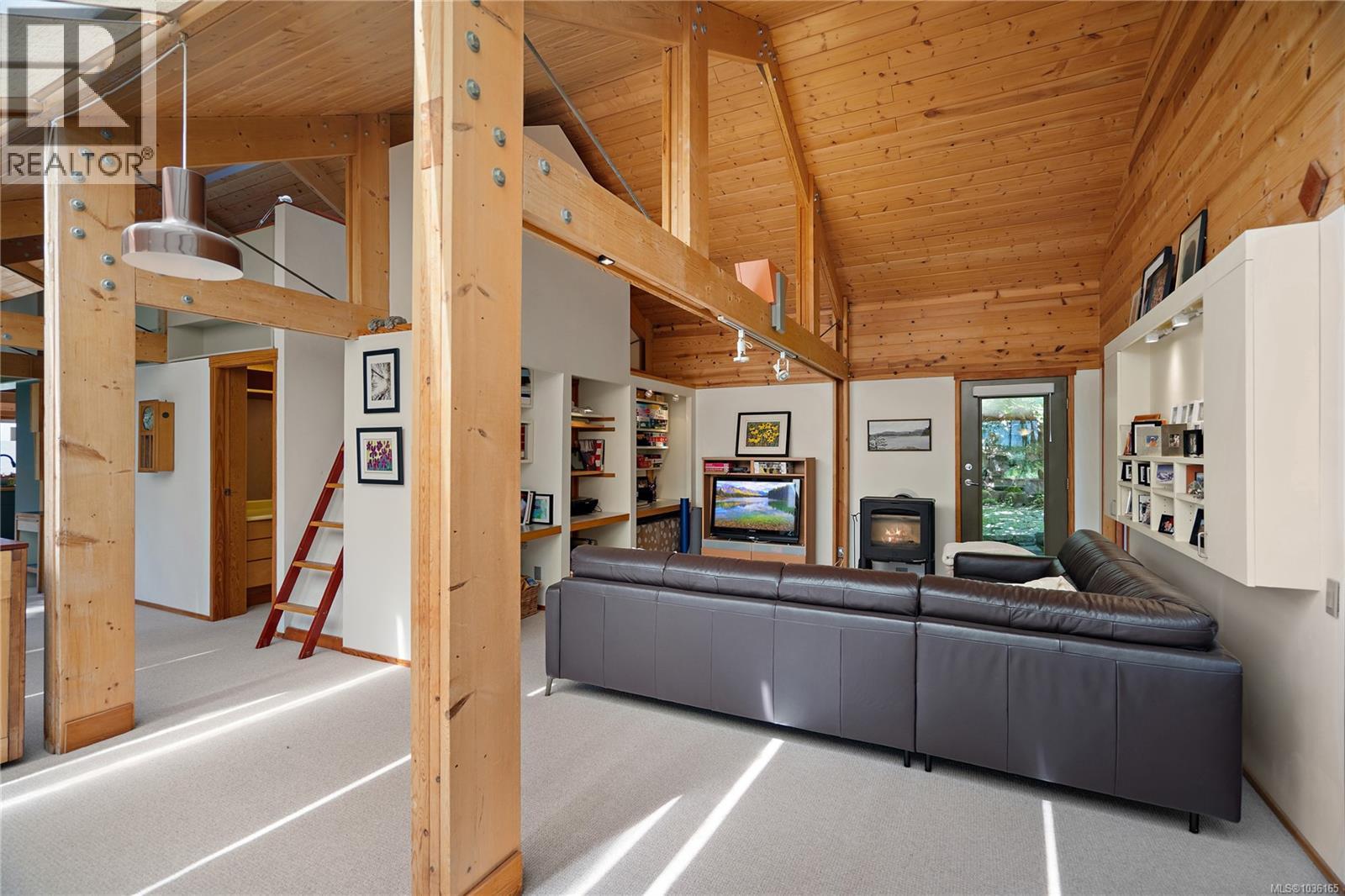 68C McKenzie Cres - 24