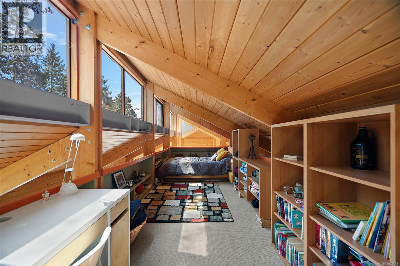 68C McKenzie Cres - 26