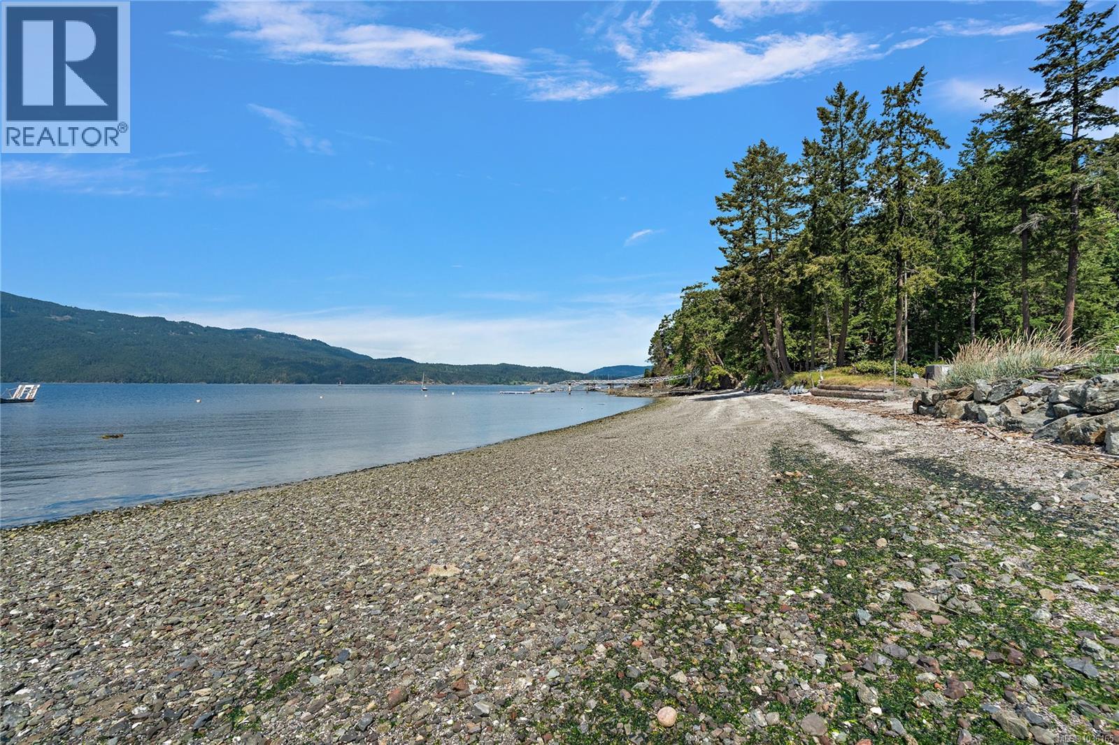 68C McKenzie Cres - 44