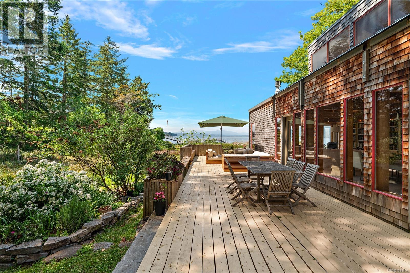 68C McKenzie Cres - 45