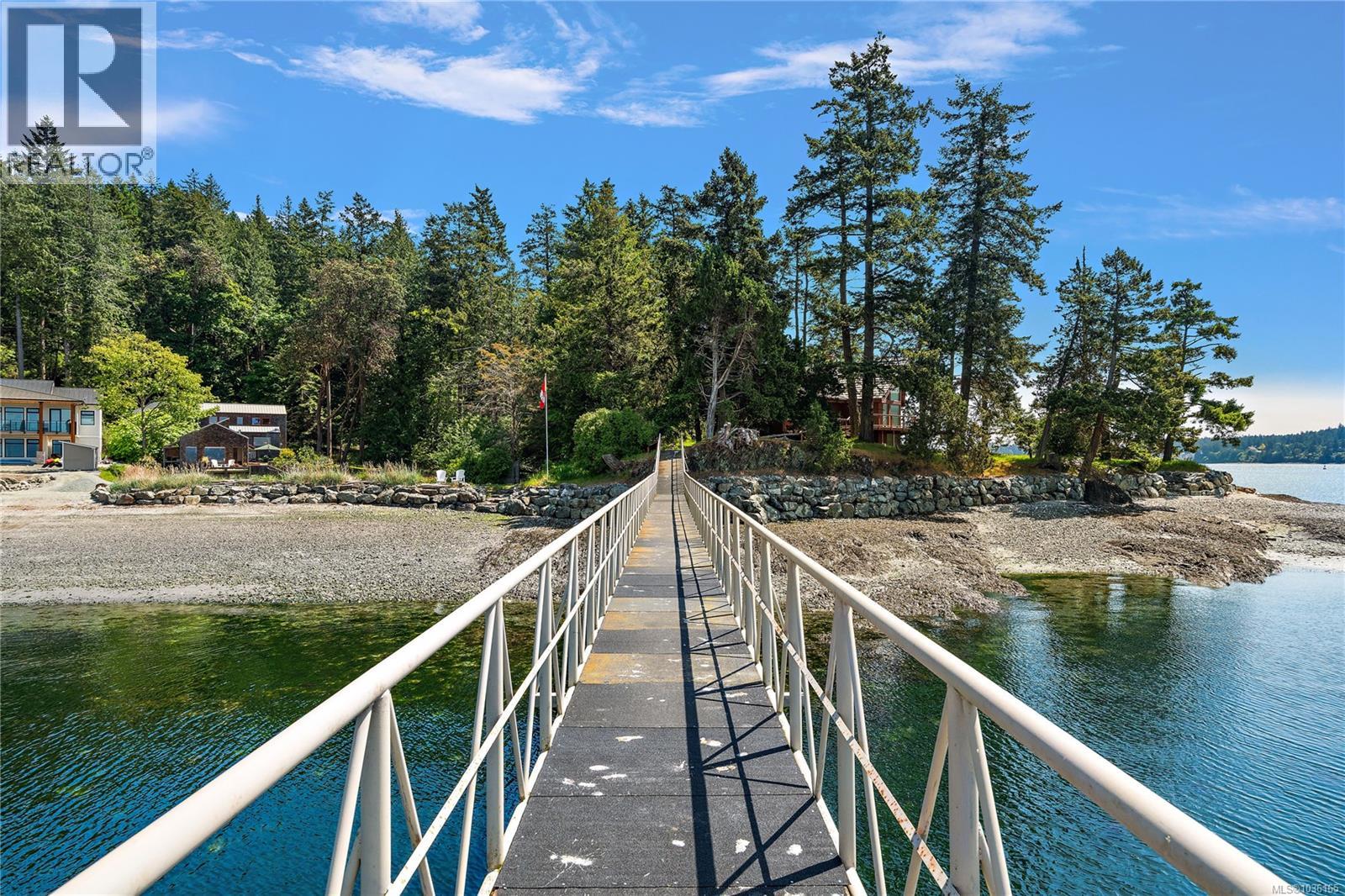 68C McKenzie Cres - 51