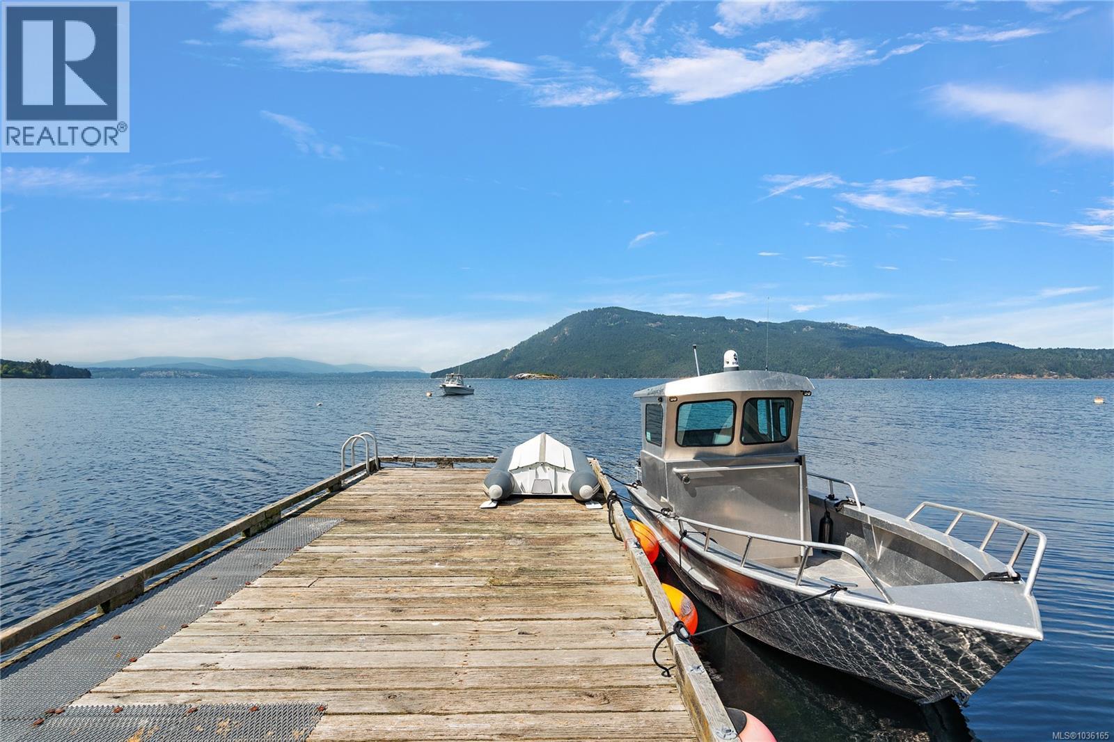 68C McKenzie Cres - 52