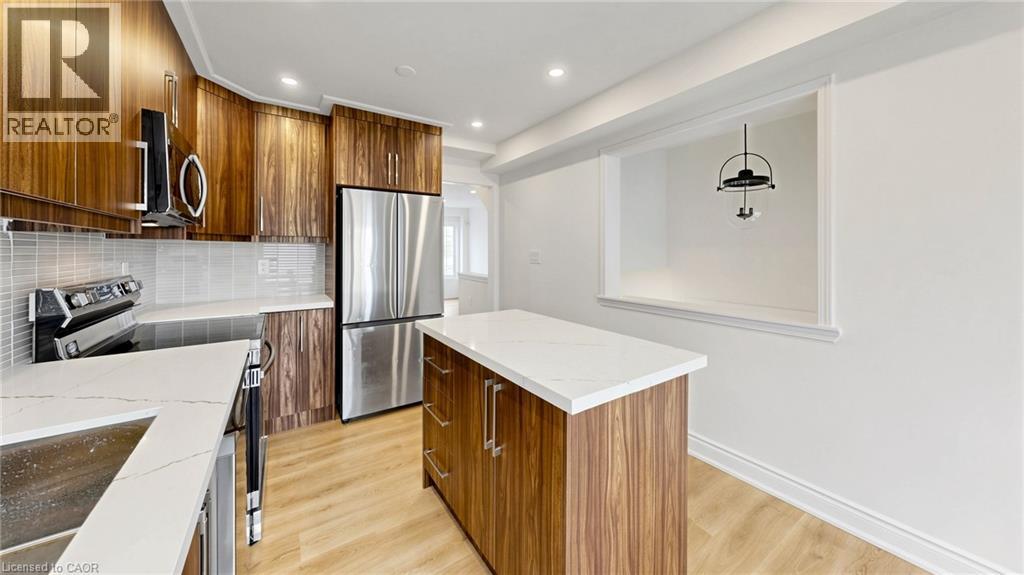 #56 271 RICHVALE Drive S - 15