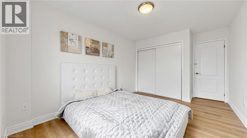 #56 271 RICHVALE Drive S - 20