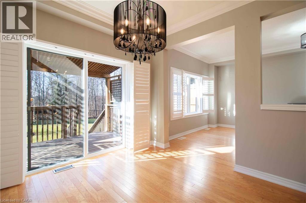 58 MAPLEVALE Drive, Ancaster, Ontario, L9G0C5 — Photo 2
