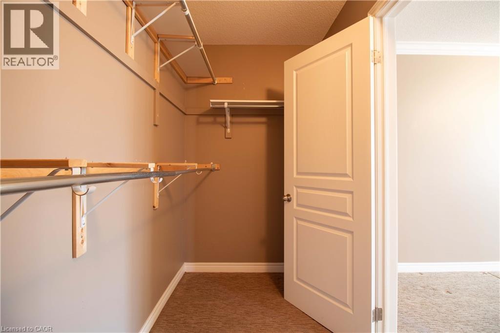 58 MAPLEVALE Drive, Ancaster, Ontario, L9G0C5 — Photo 8