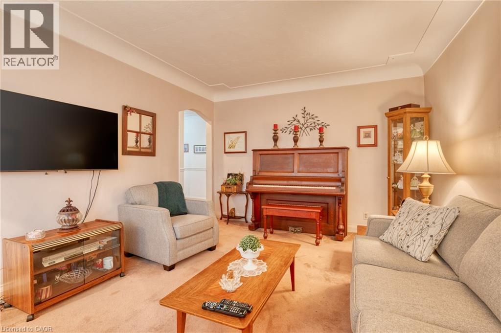 148 GRAY Road, Stoney Creek, Ontario, L8G3V2 — Photo 3