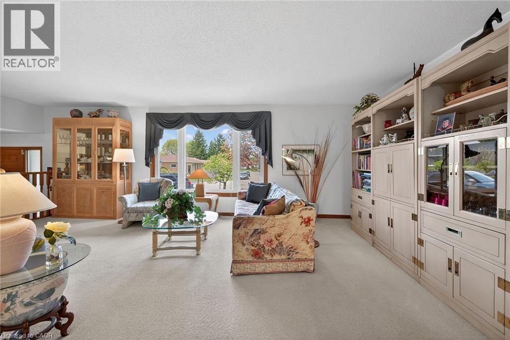 10 NORMANDY Court - 13