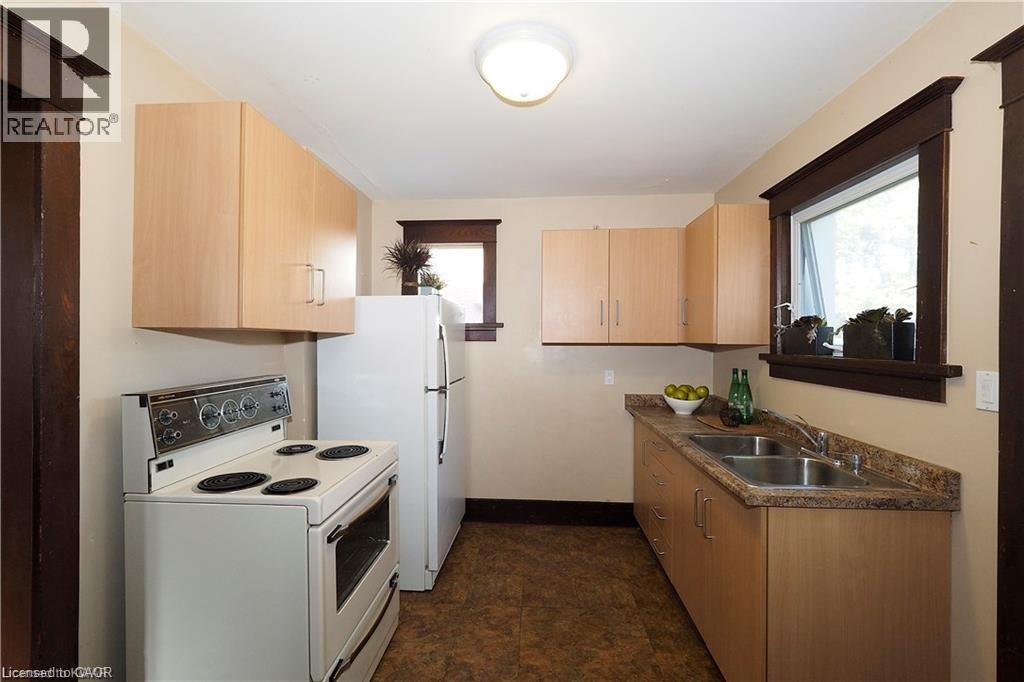 83 WILHELM Street Unit# 1, Kitchener, Ontario, N2H5R9 — Photo 6