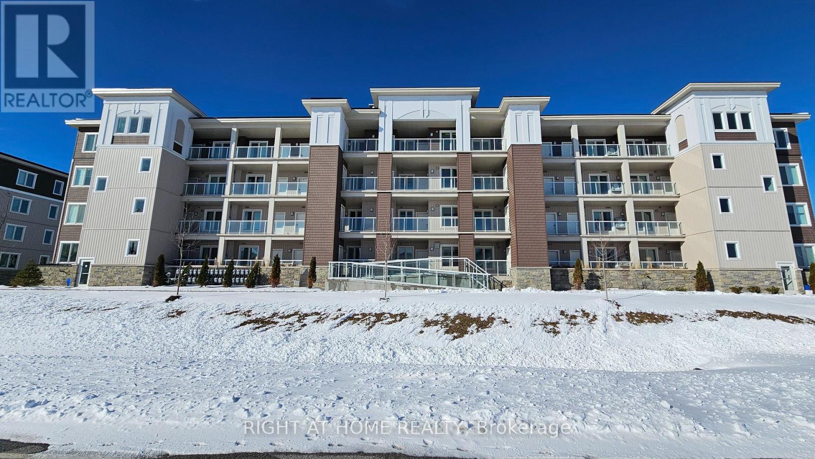 #314 5 SPOONER CRESCENT - 1