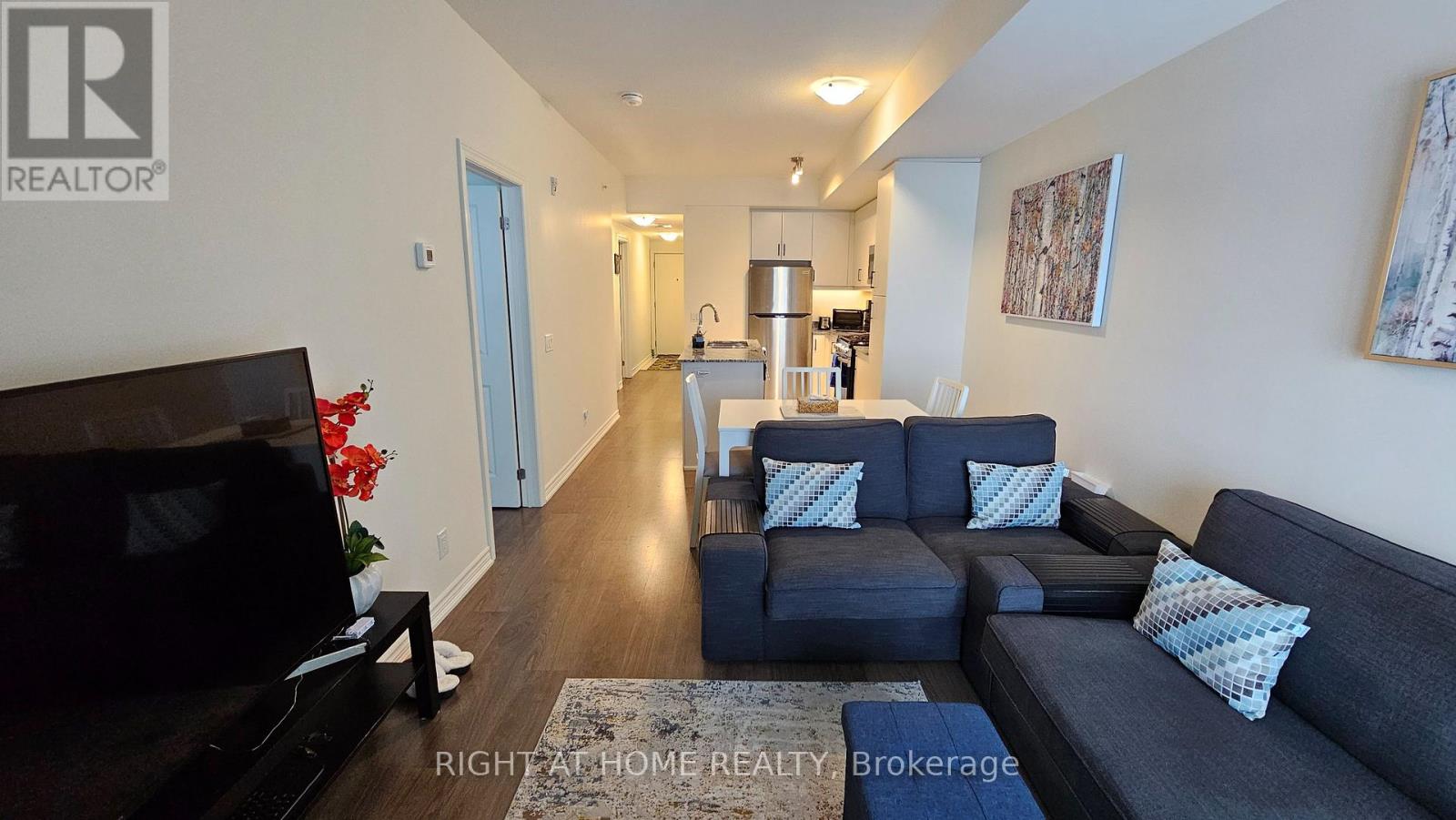#314 5 SPOONER CRESCENT - 24