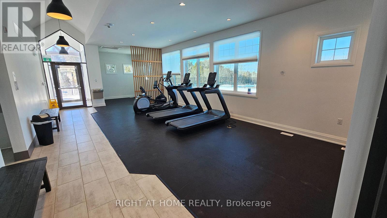 #314 5 SPOONER CRESCENT - 41