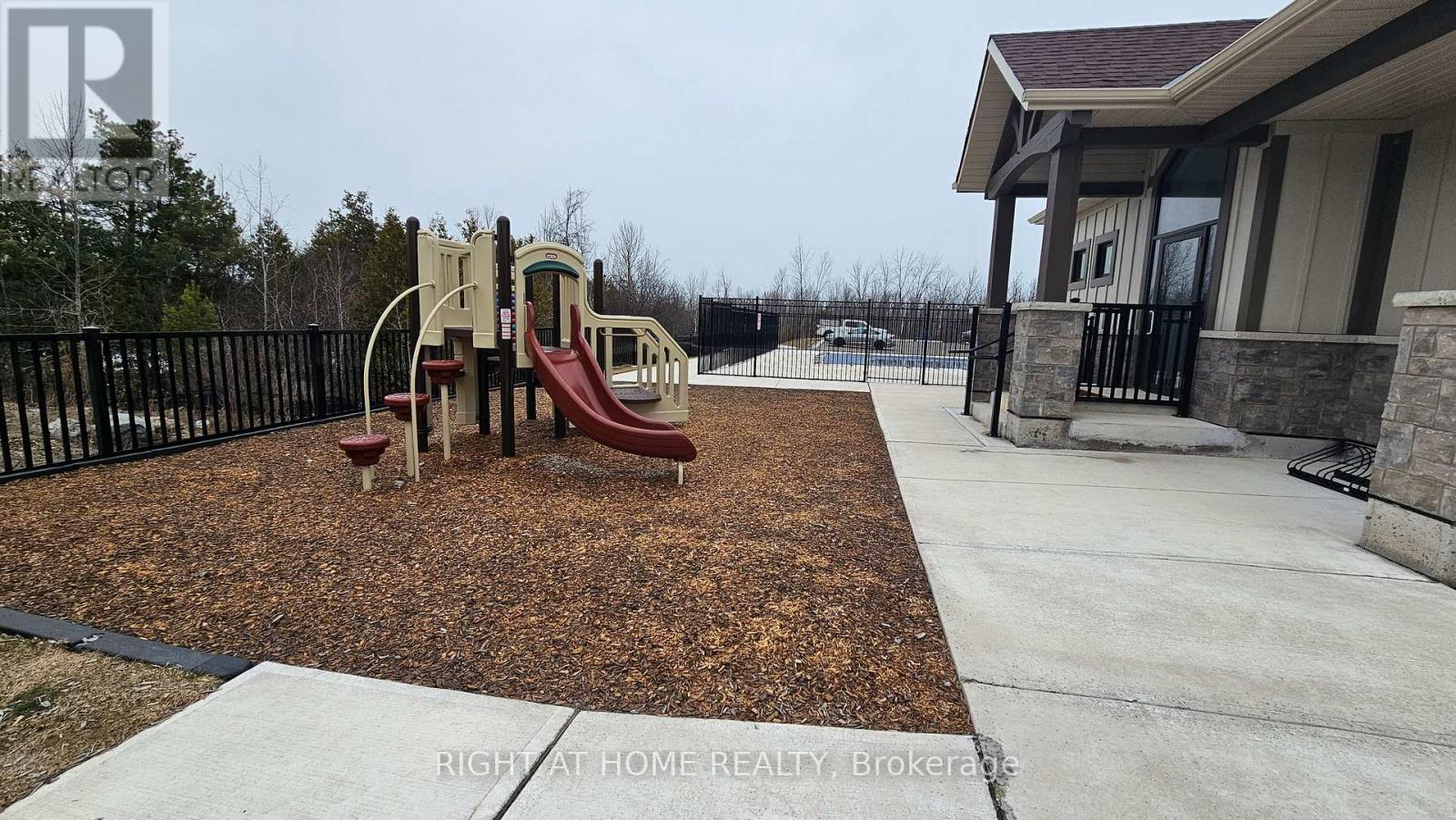 #314 5 SPOONER CRESCENT - 47