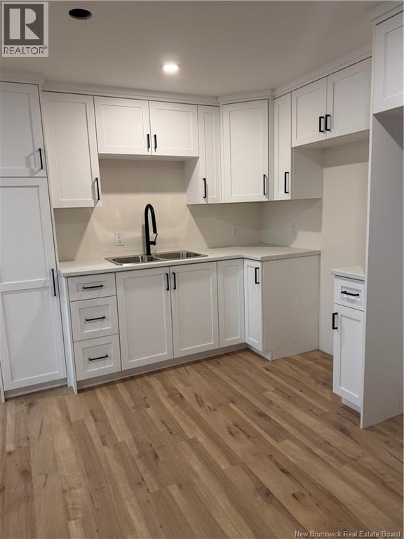 104 Francfort Crescent - 5